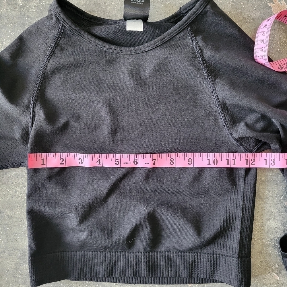 Pink Active Cropped Top - Picture 6 of 7